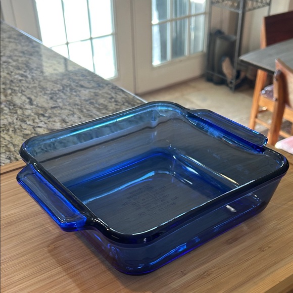 Anchor Hocking Cobalt Blue 2 Quarts Glass Baking Dish - Picture 8 of 15